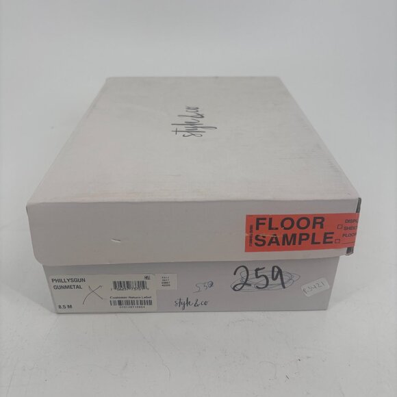 Elegant Silver Heels - Picture 5 of 5